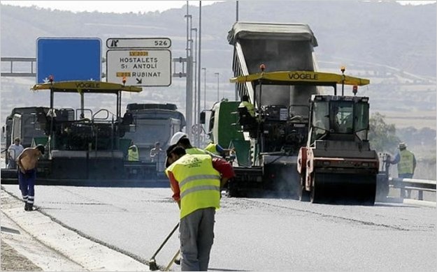 Correa: Ecuador tendrÃ¡ carreteras de alta velocidad a partir del 2017