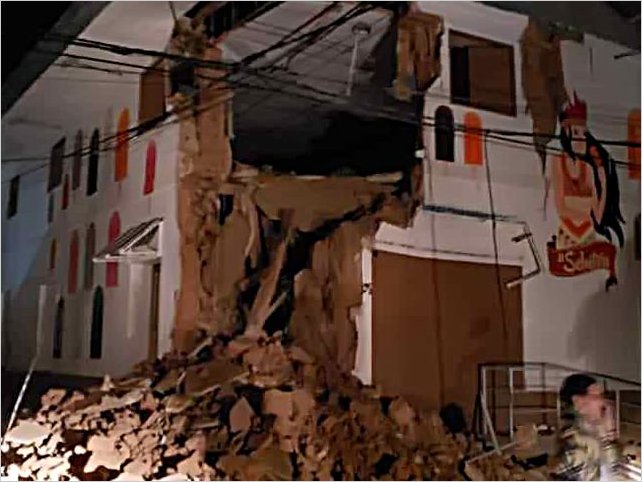 Terremoto de magnitud 8,0 sacude el norte de PerÃº