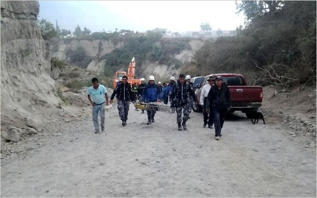 Un fuerte terremoto de 5.1 grados causo ayer el pÃ¡nico en Quito