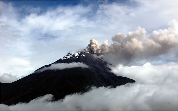 Actividad de volcÃ¡n Tungurahua en Ecuador se mantiene 