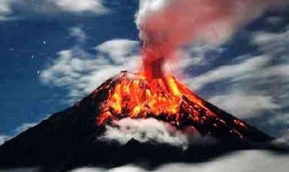 EvacÃºan a la poblaciÃ³n de CusÃºa debido a reactivaciÃ³n del volcÃ¡n Tungurahua