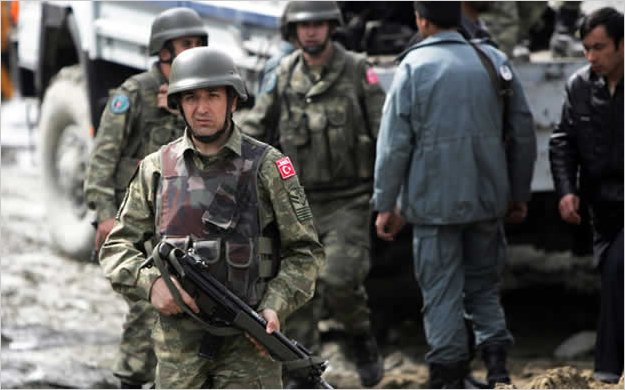 Fuerzas militares turcas entran en Siria