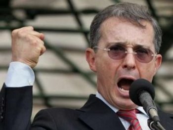 Uribe: Colombia busca derrotar a la guerrilla sin daÃ±ar relaciÃ³n con vecinos
