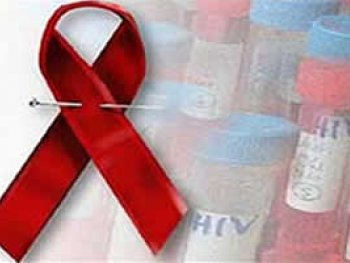 Deportan a boliviana acusada de contagio masivo de Sida