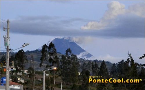 EL volcÃ¡n Tungurahua en Ecuador atrae a los turistas