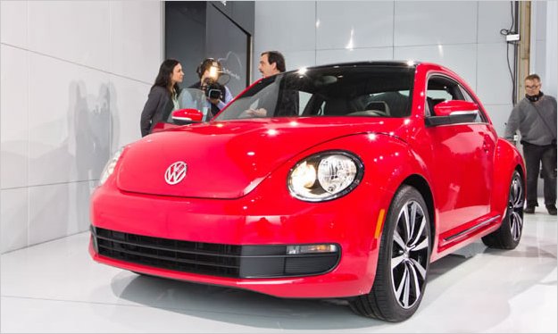 Volkswagen presenta el Nuevo Beetle 2012